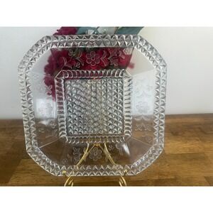 Vintage UV Reactive Etched Floral Glass Serving Tray Starburst Border Green Glow